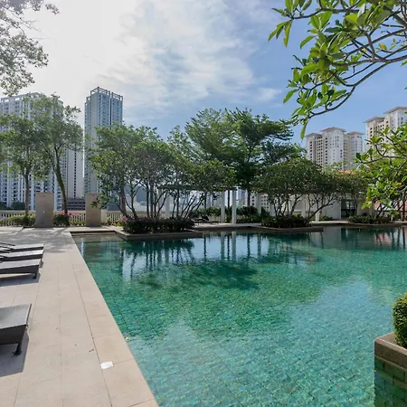 Straits Quay Waterside Suite, By Bayan